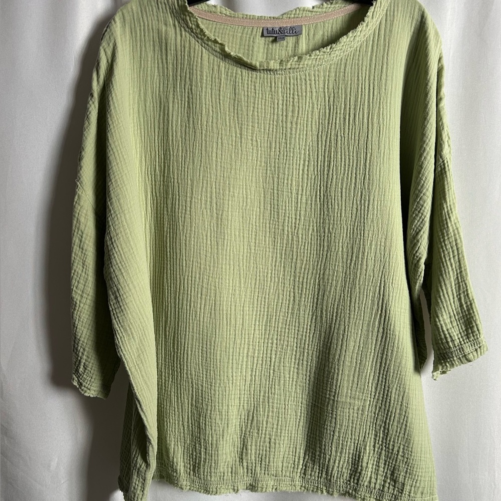 TUTU & Lilli Women's Green Textured caftan Top